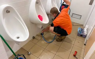 Coffee Grounds Also Remove Sewer Odour